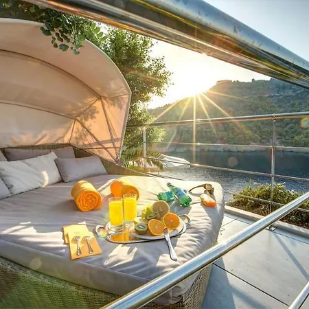 Вилла Seafront Kefalonia Kazaana 3 Bedrooms Spectacular Sea Views